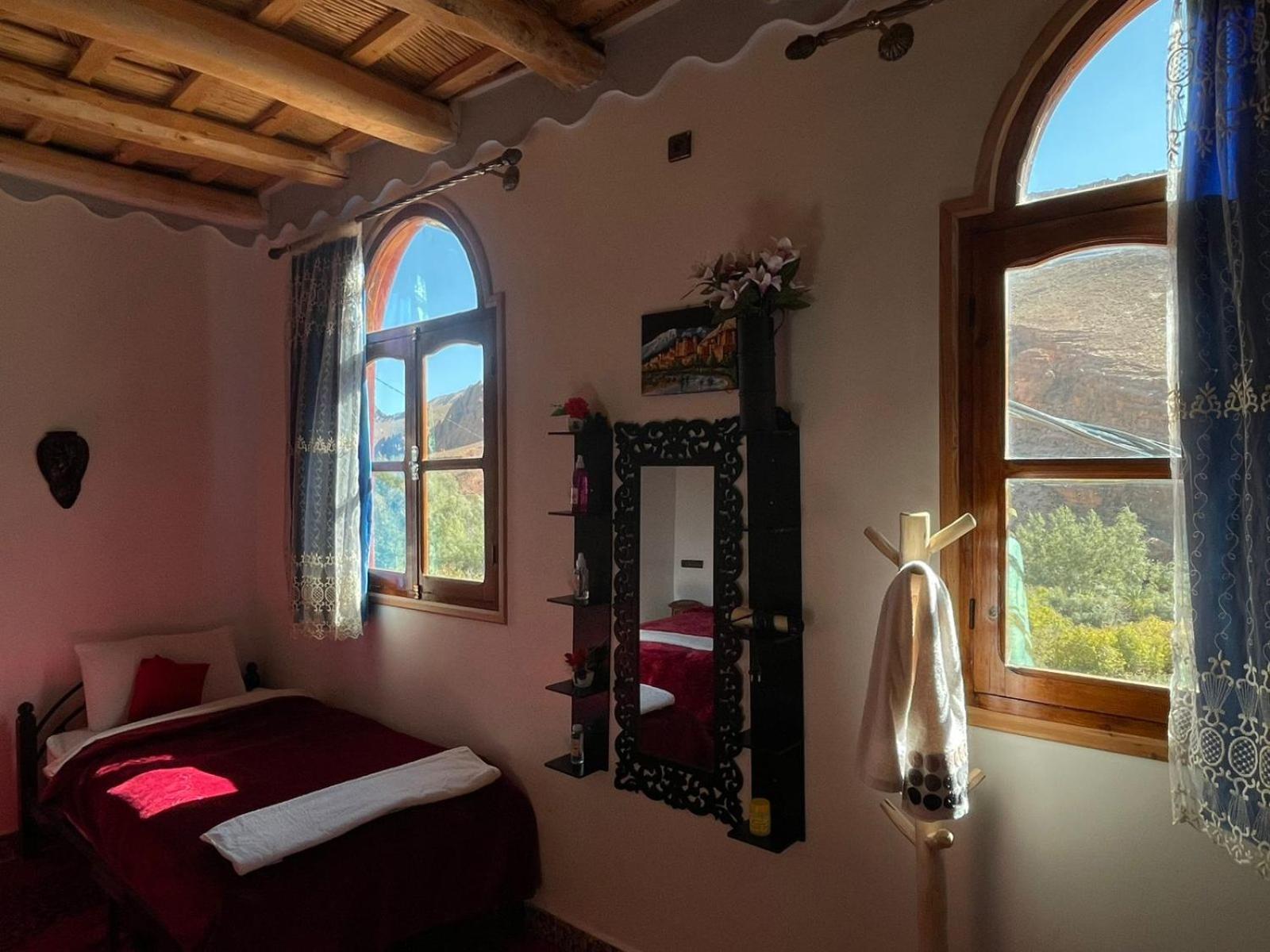 Auberge Oued Dades Boumalne Kültér fotó